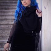 niebieski (blue) kolor włosów dzięki tonerowi MANIC PANIC