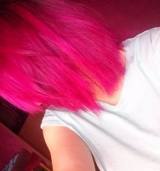 Efekt tonera do włosów La Riche Directions - kolor różowy (pink)